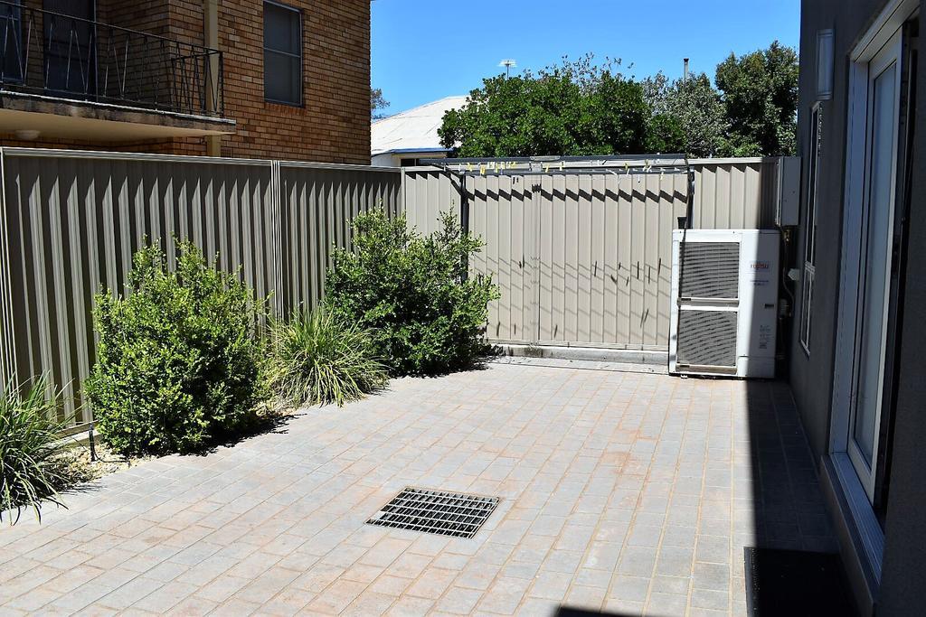 Griffith Prestige Apartments Exterior foto